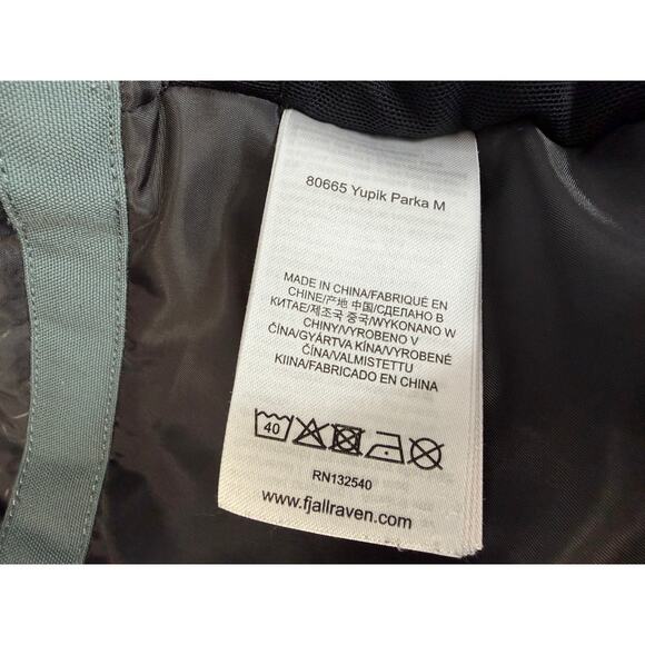 Fjallraven Yupik Parka Jacket Heavy Hydratic Men's M - Picture 16 of 16